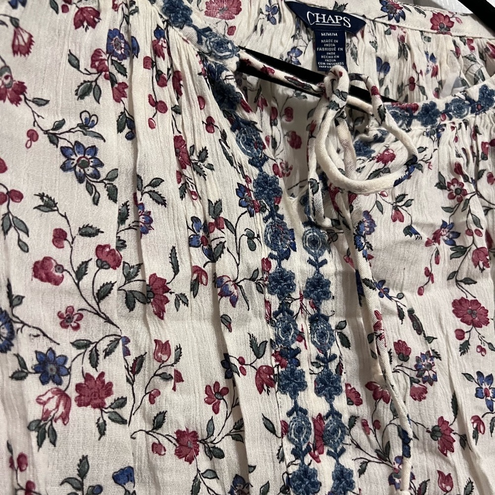 Chaps Multicolor Floral Bohemian Top Women Size Medium. - Picture 7 of 7